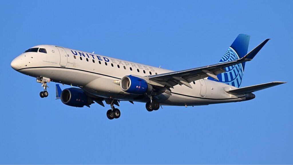 United Express Flight UA5971 Emergency Diversion