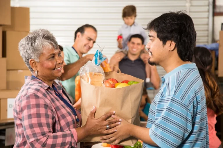 Support Your Neighbors and Get Involved With Food Rescue