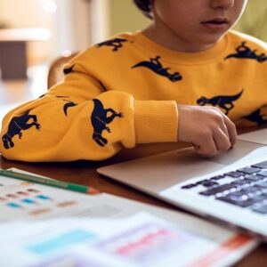 4 Easy Tips to Keep Your Kids Safe Online
