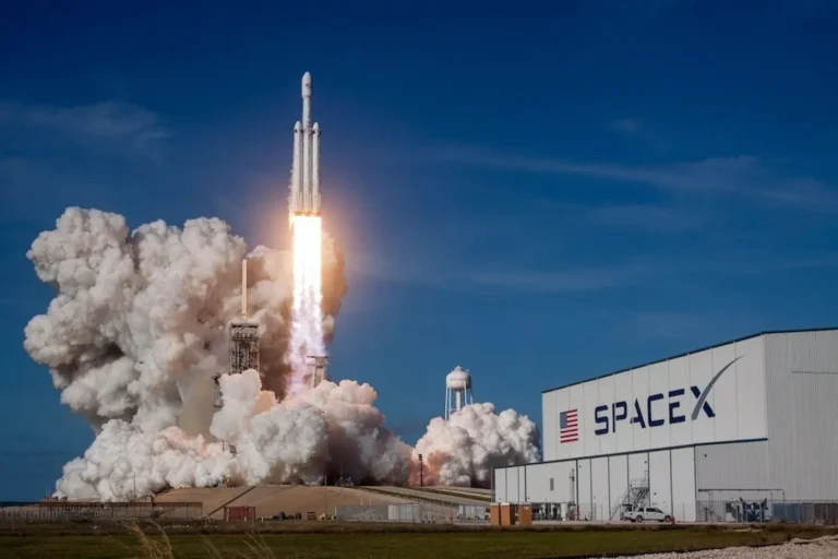 SpaceX Valuation November 2025: What Drove The Private Market’s Rise And Expectations