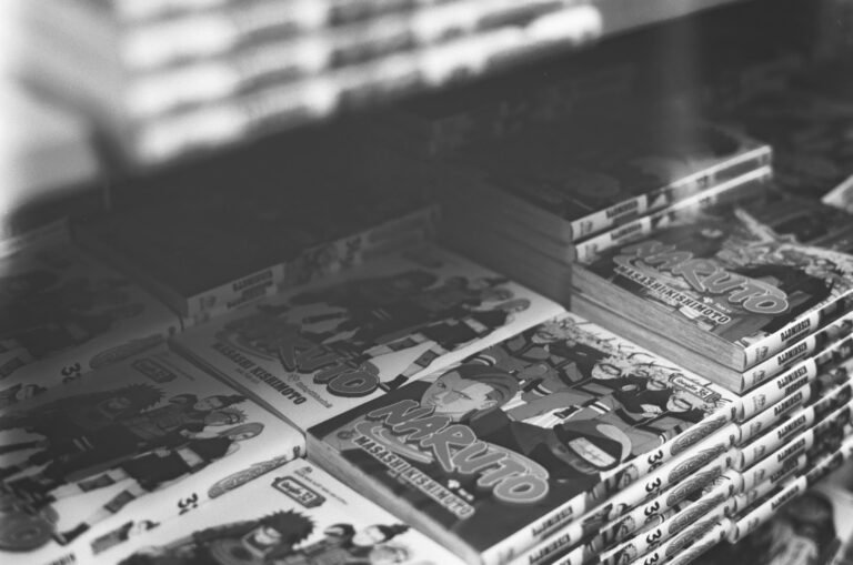 Where to Read Manga Legally: Free and Paid Options